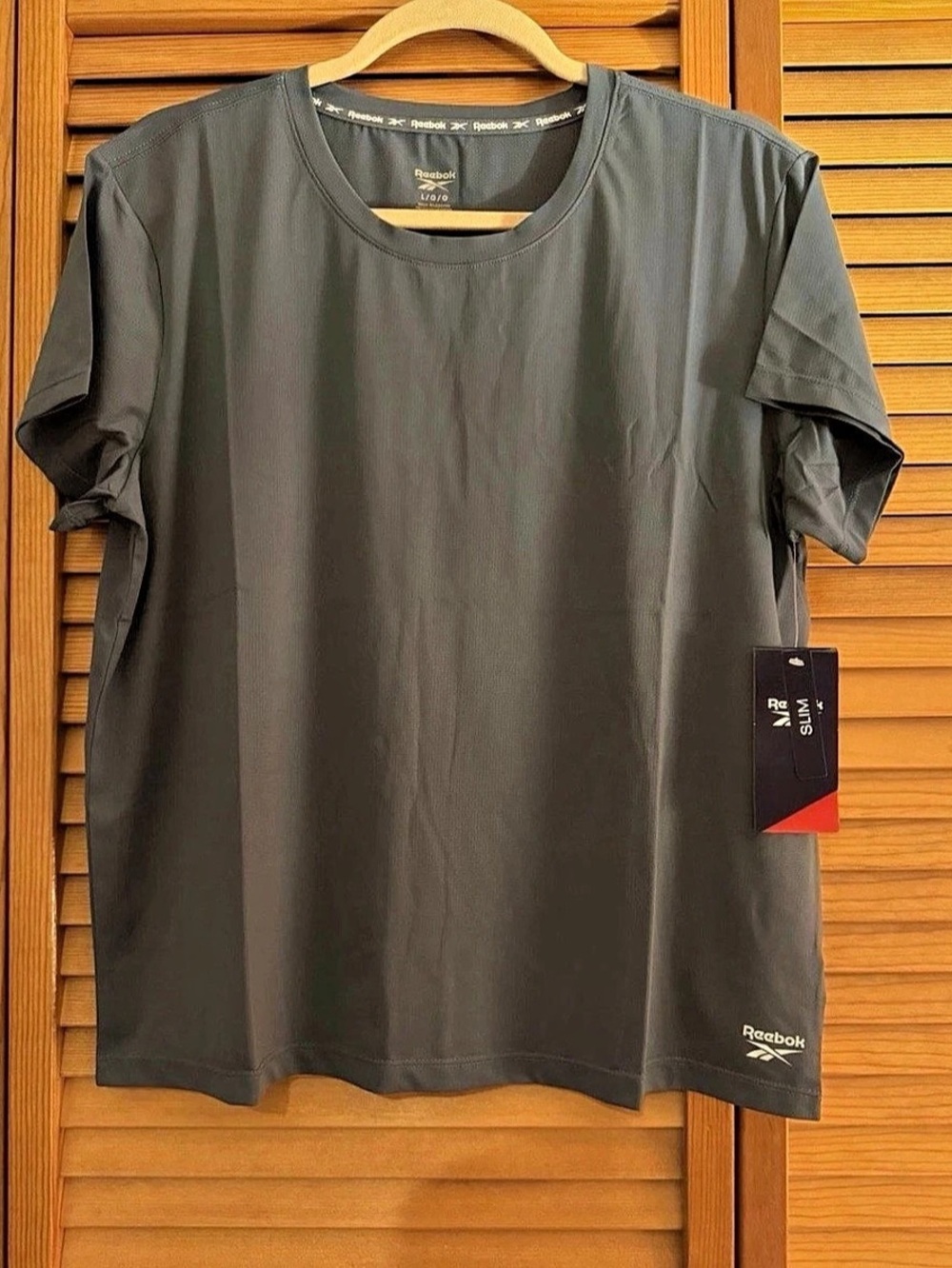 Reebok Weightless Mesh Tee Men's Gray Size Large NWT